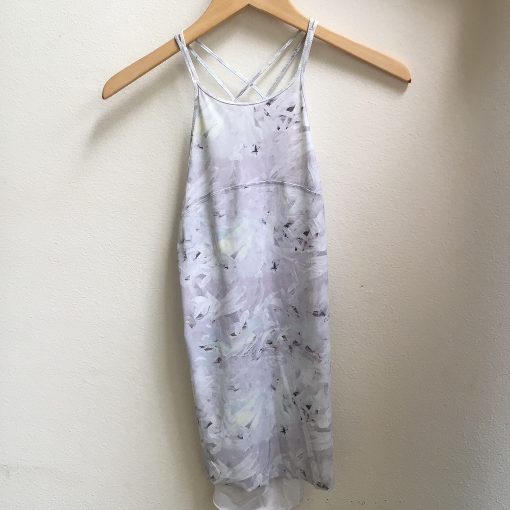 Lululemon lightweight drape back tank sz 6